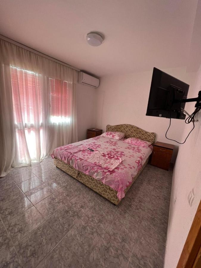 Villa Ajsa Бар Экстерьер фото